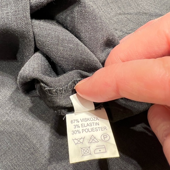 VERICA RAKOCEVIC GRAY PENCIL SKIRT WITH CUT OUT BACK SLIT - Picture 5 of 7